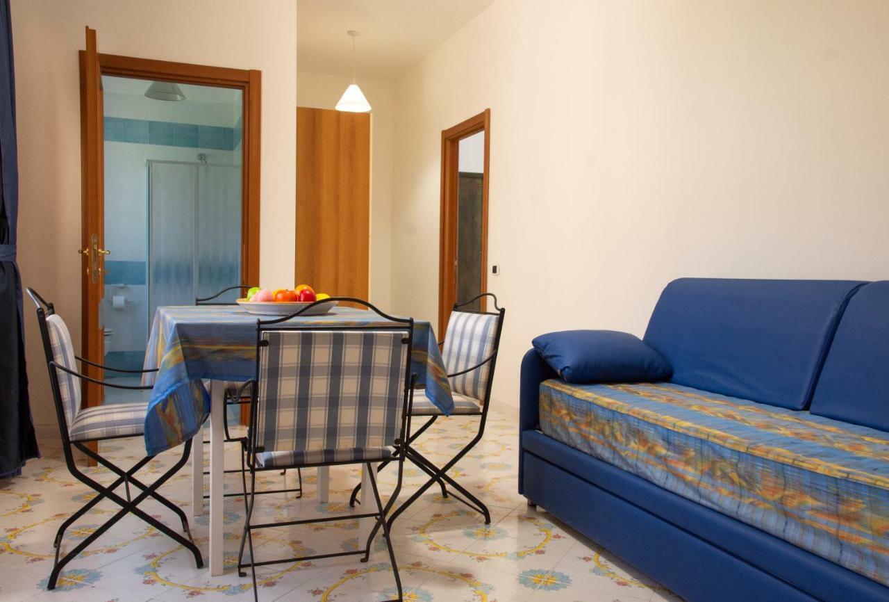 B&B Lofanello Поцуоли Екстериор снимка